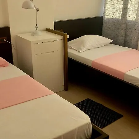 Art Albania Apartment *